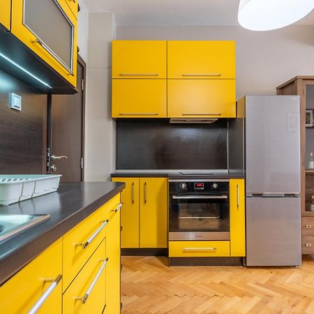 Pirotska 2-Bedroom 100M2 Apartment In Sofia Center Εξωτερικό φωτογραφία