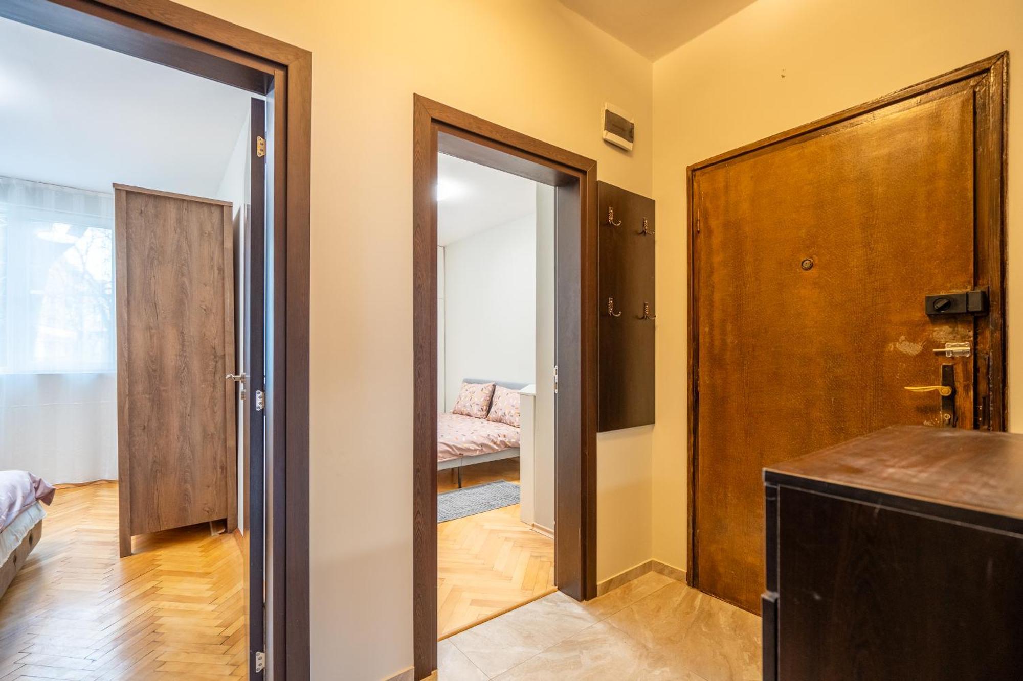 Pirotska 2-Bedroom 100M2 Apartment In Sofia Center Εξωτερικό φωτογραφία